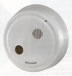 Photoelectric smoke alarm with horn.  9V battery backup.  Can tandem wire up to 12 units to form a system.  Contact rating is 1A at 30V DC/120V AC.