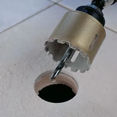 Long-lasting tungsten carbide-grit delivers extremely clean, smooth cuts through tile, cement board, and other abrasive materials.  Perfect for cutting holes in Quazite enclosure o...