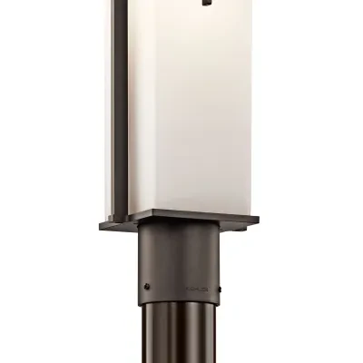 This 1 light post from the Caterham(TM) collection is both versatile and charming. The Satin Etched Glass shade rests beautifully against the rich Olde Bronze finish.