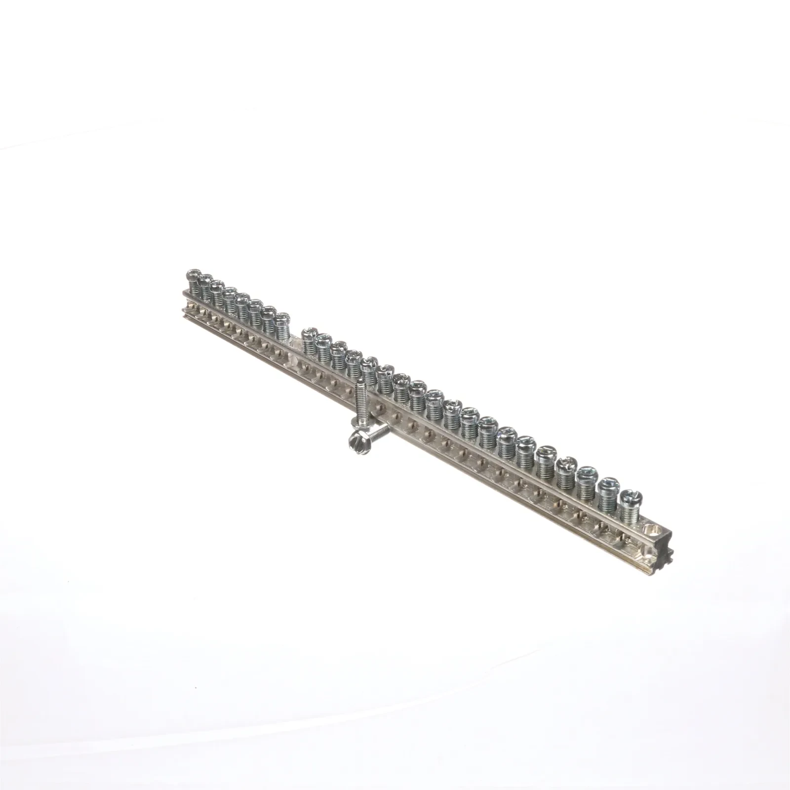 EC3GB27