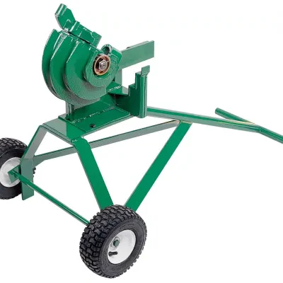 Little Kicker® Offset Bender for 3/4" EMT.  Ratchet action for increased leverage.  Bypass the ratchet for fast, direct bending on smaller sizes.  Heavy-duty welded construction fo...