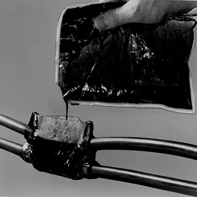 3M™ Scotchcast™ Multi-Mold Resin Splice Kits 85 Series are a group of versatile splice kits for insulating and waterproofing odd-sized and odd-shaped splices in underground applica...