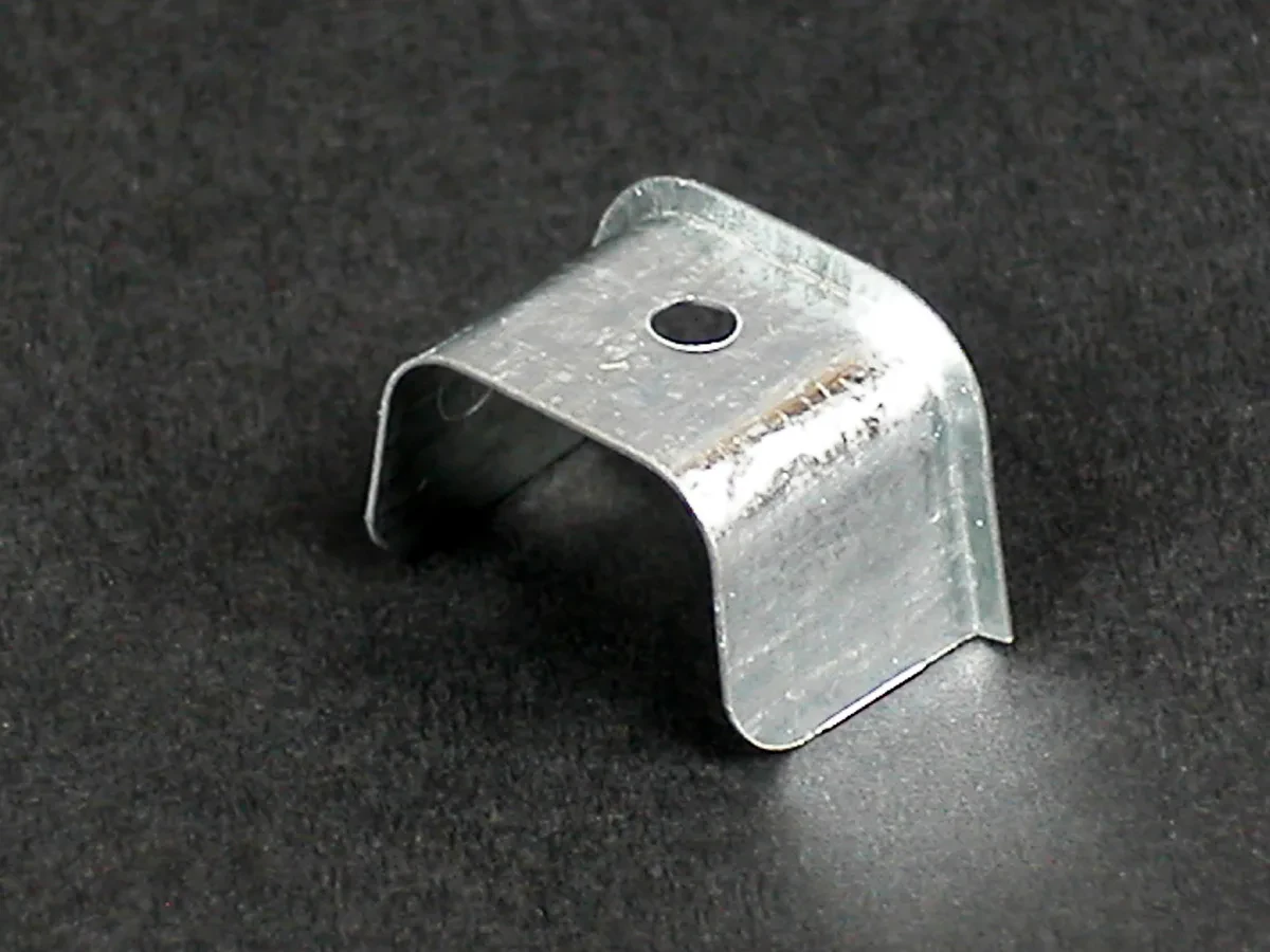 WM 702