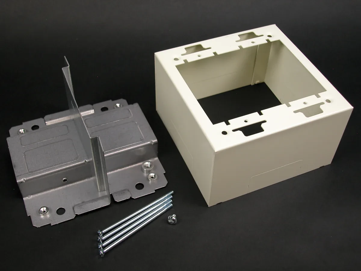 Wiremold 2444D-2NFW Electrical Wire Or Cable Raceway product image