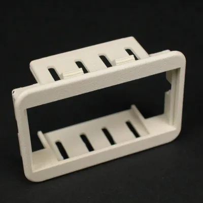 Accepts one CM2 Series communication module or one Pass and Seymour 2A Activate Series insert.
