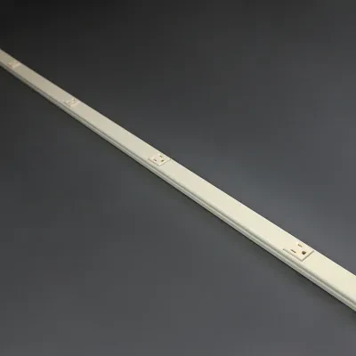 5' Plugmold Multioutlet System with 5 single outlets, GB Finish - Ivory