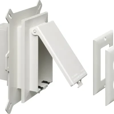 Low profile Inbox for new vinyl siding construction. Vertical with weatherproof while in use Extra Duty white paintable cover.