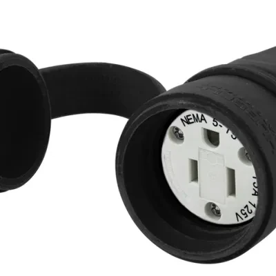 Straight Blade Devices, Elastomeric, Female Connector Body, 15A 125V, 2-Pole 3-Wire Grounding, 5-15P, Screw Terminal, Black, Water/Dust-Tight Housing