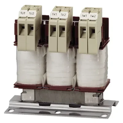 >CHOKE CONNECTION EN 61558-2-20 TERMINALS SCREW/TAB IP00 TYPE OF LN(MH) 1,26 TA/ISOKL 40 /B (A) 10,08 UK(%) 2 F1(HZ) 11,2 /50 I LN UN1(V) 400 ITHMAX 1(A) / MAINS CHOKE F.FU PHASES...