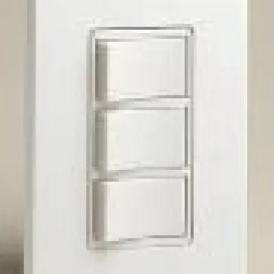 15 Amp, 120 Volt, Decora Brand Style Single-Pole, AC Combination Switch, Commercial Grade, Non-Grounded, White