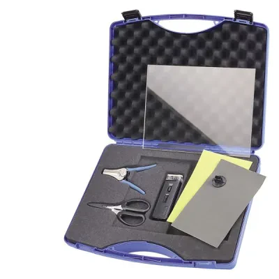 SIMATIC NET, TERMINATION KIT SC RJ POF PLUG, KIT FOR ON-SITE PREASSEMBLING OF SC RJ CONNECTORS CONSIST. OF STRIPPING TOOL, KEVLAR SCISSORS, POLISH SET